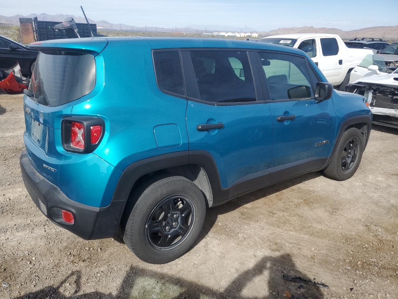 Photo 2 VIN: ZACNJAAB8LPL86137 - JEEP RENEGADE 