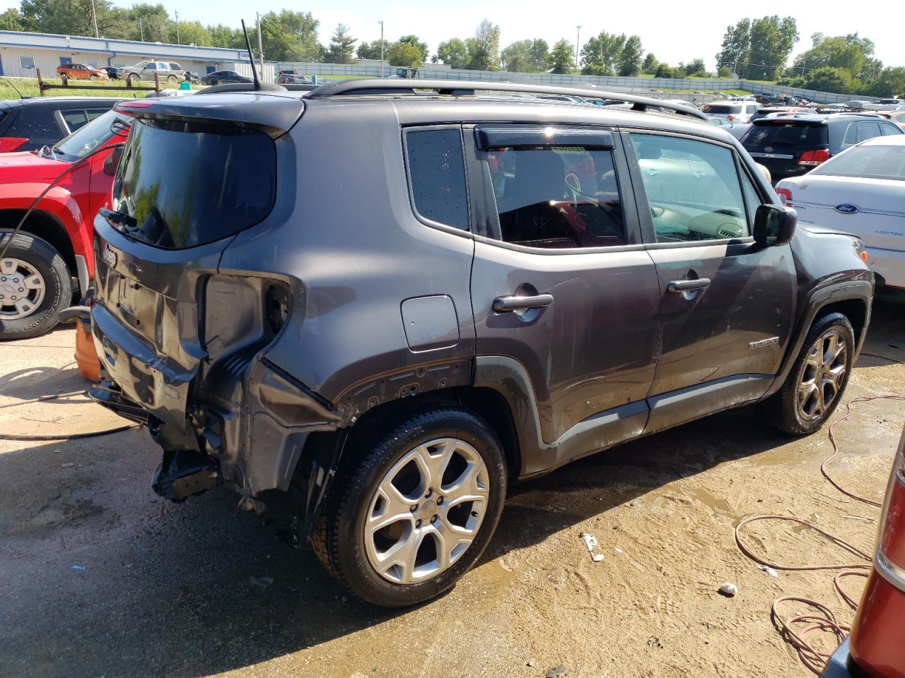 Photo 2 VIN: ZACNJABB1KPK06638 - JEEP RENEGADE 