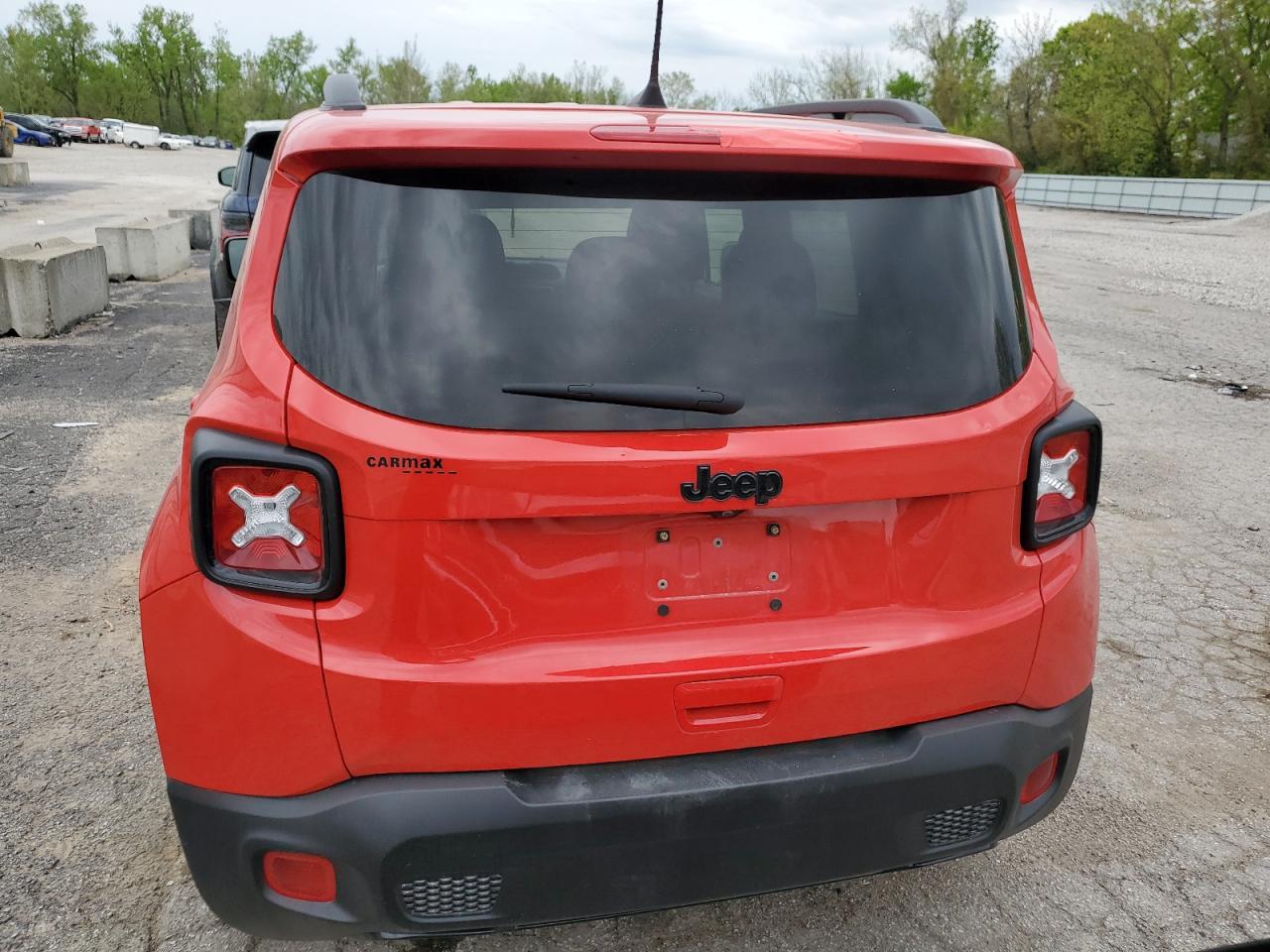 Photo 5 VIN: ZACNJABB1LPL26831 - JEEP RENEGADE 