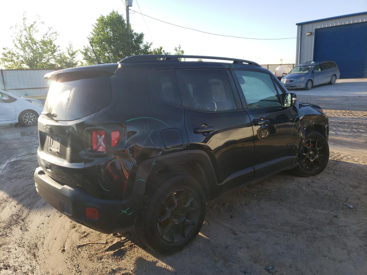 Photo 2 VIN: ZACNJABB4KPK14927 - JEEP RENEGADE 