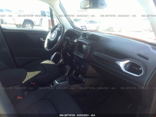 Photo 4 VIN: ZACNJABB6KPK08210 - JEEP RENEGADE 