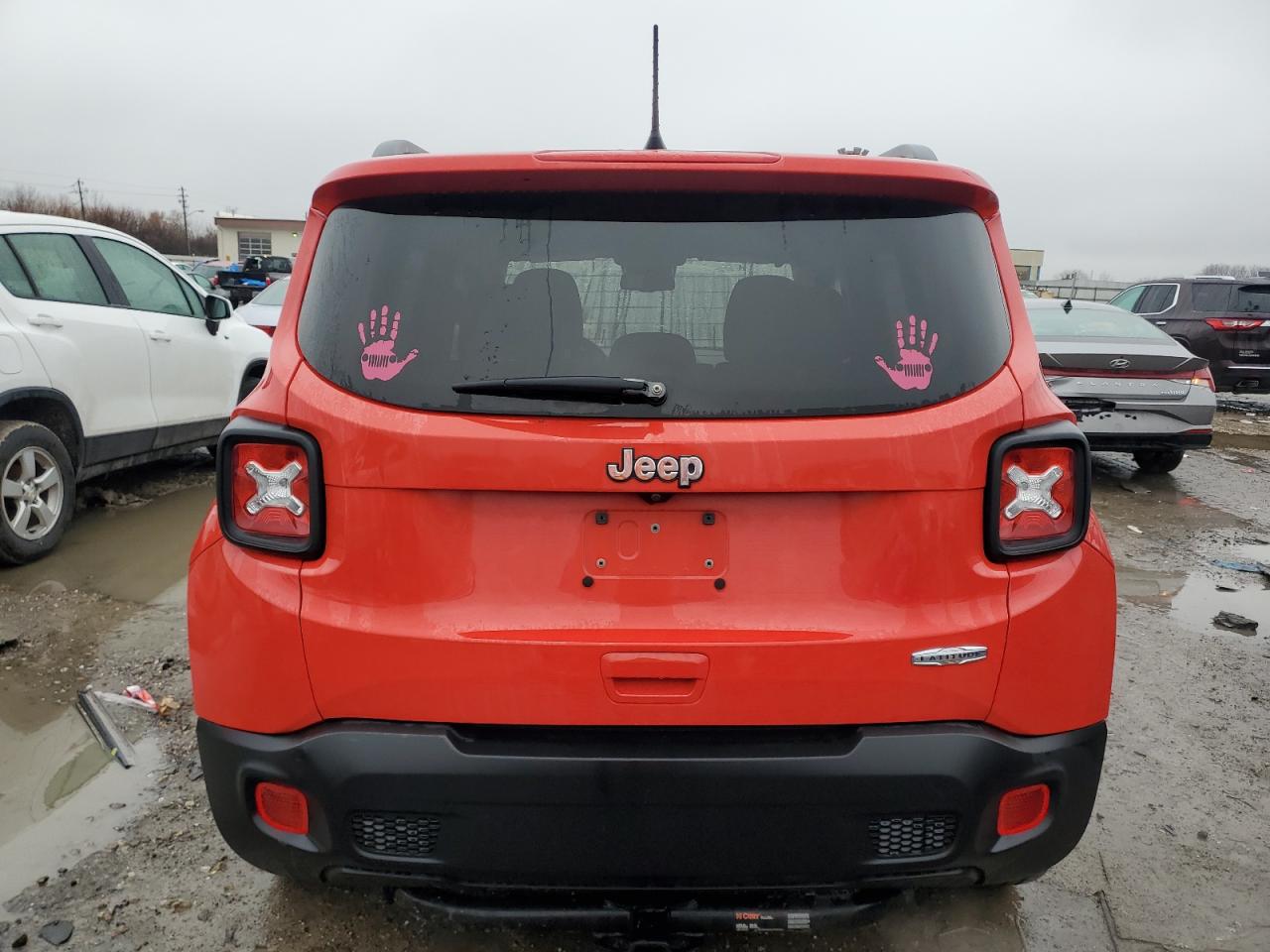 Photo 5 VIN: ZACNJABBXKPK39895 - JEEP RENEGADE 