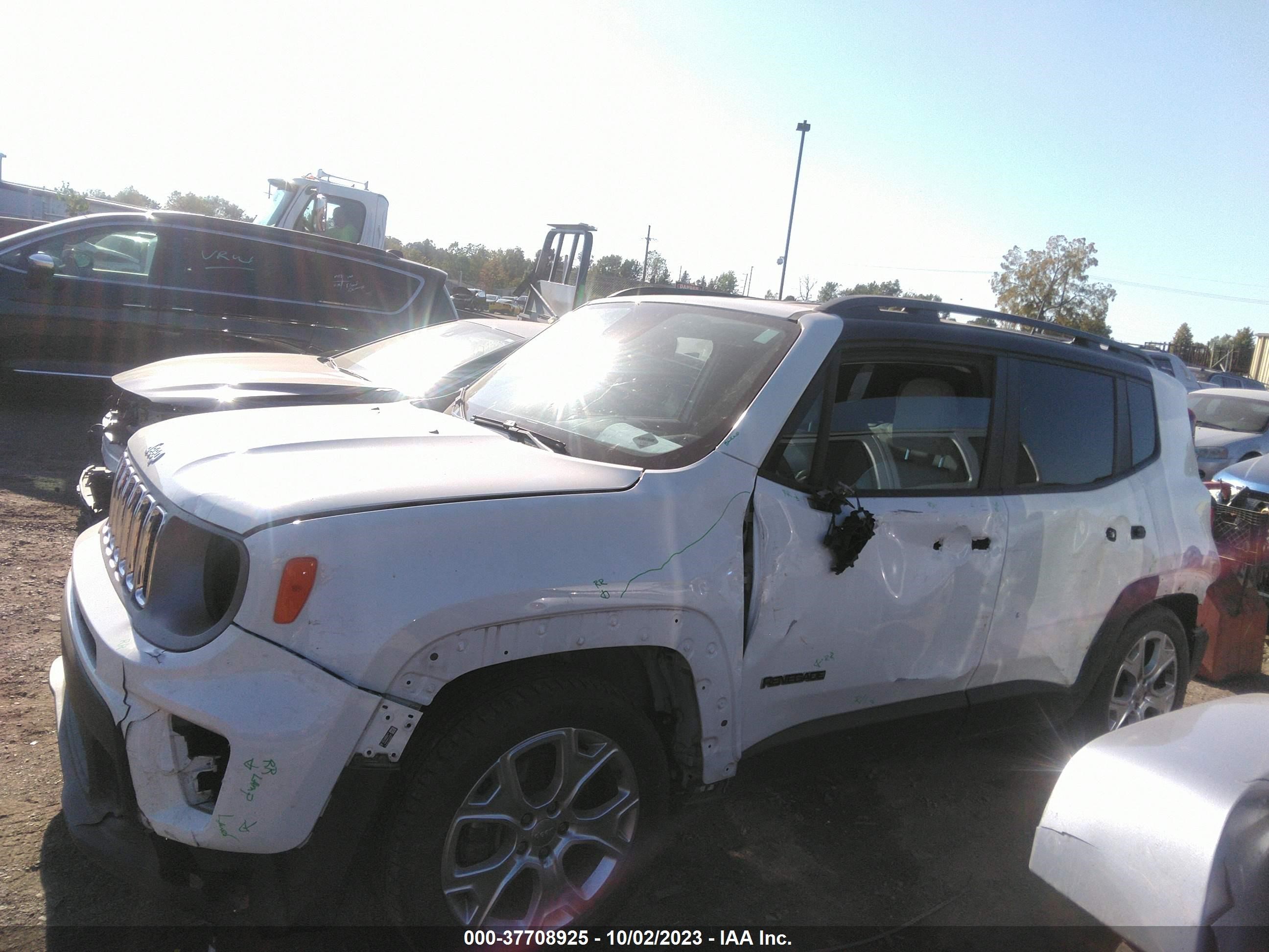 Photo 5 VIN: ZACNJAD11LPL19124 - JEEP RENEGADE 