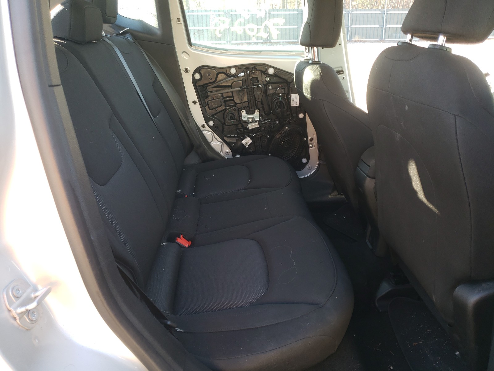 Photo 5 VIN: ZACNJBAB2KPK26260 - JEEP RENEGADE S 