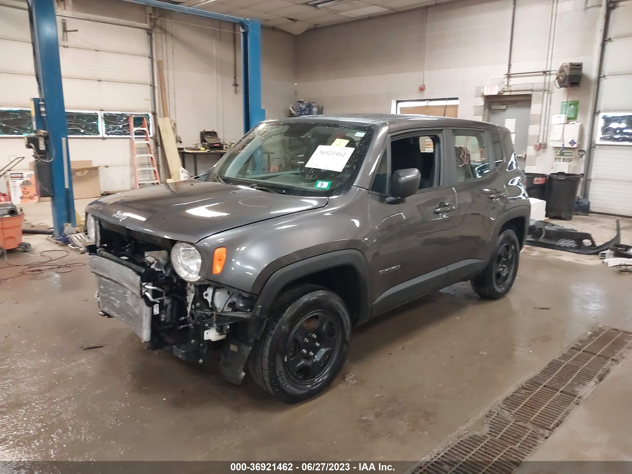 Photo 1 VIN: ZACNJBAB4KPK88680 - JEEP RENEGADE 