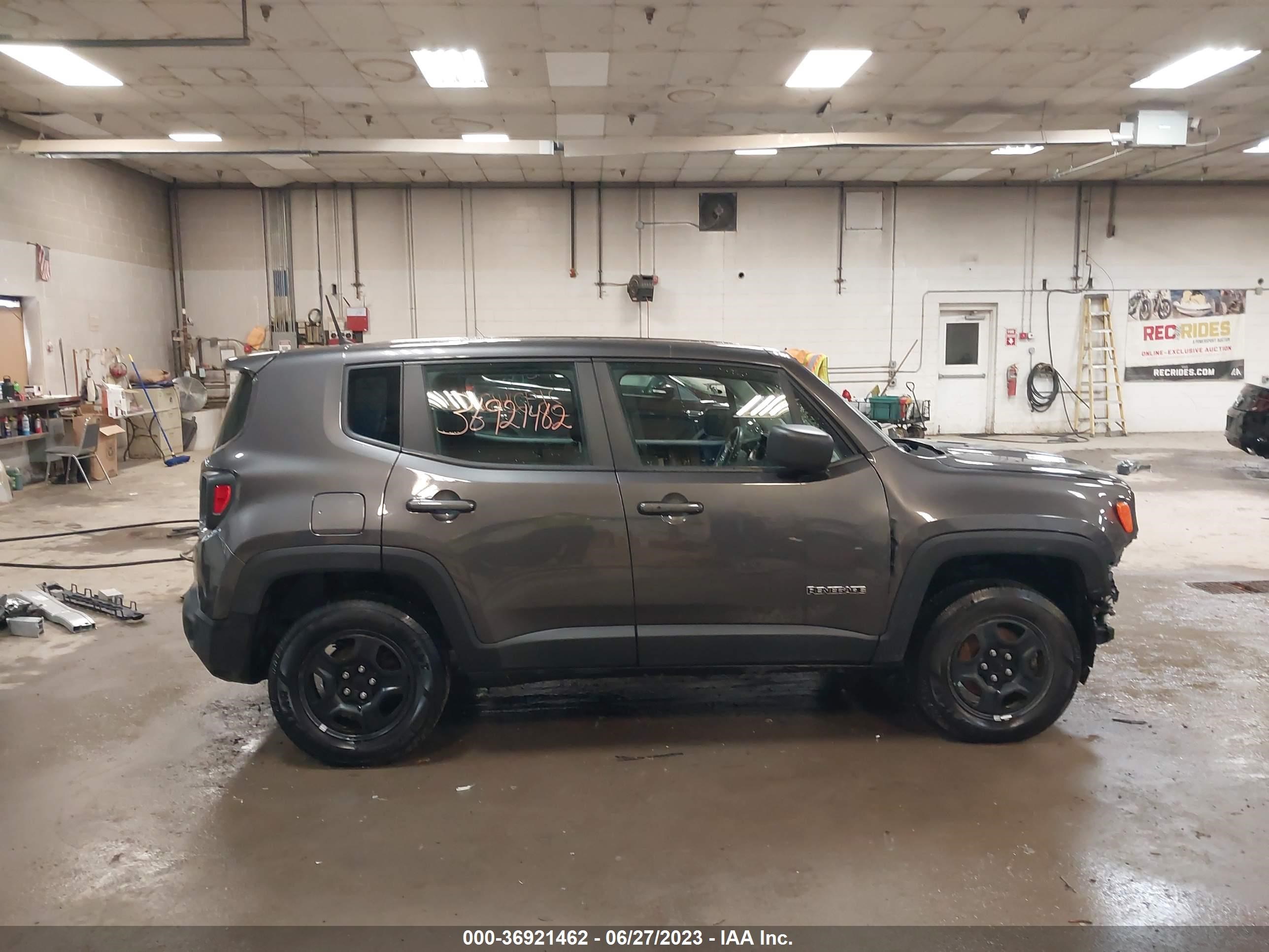 Photo 13 VIN: ZACNJBAB4KPK88680 - JEEP RENEGADE 