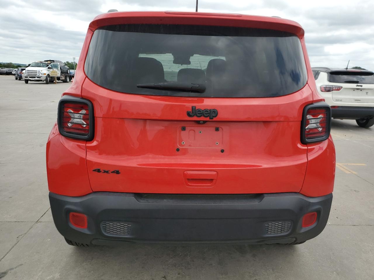 Photo 5 VIN: ZACNJBAB6KPK20638 - JEEP RENEGADE 