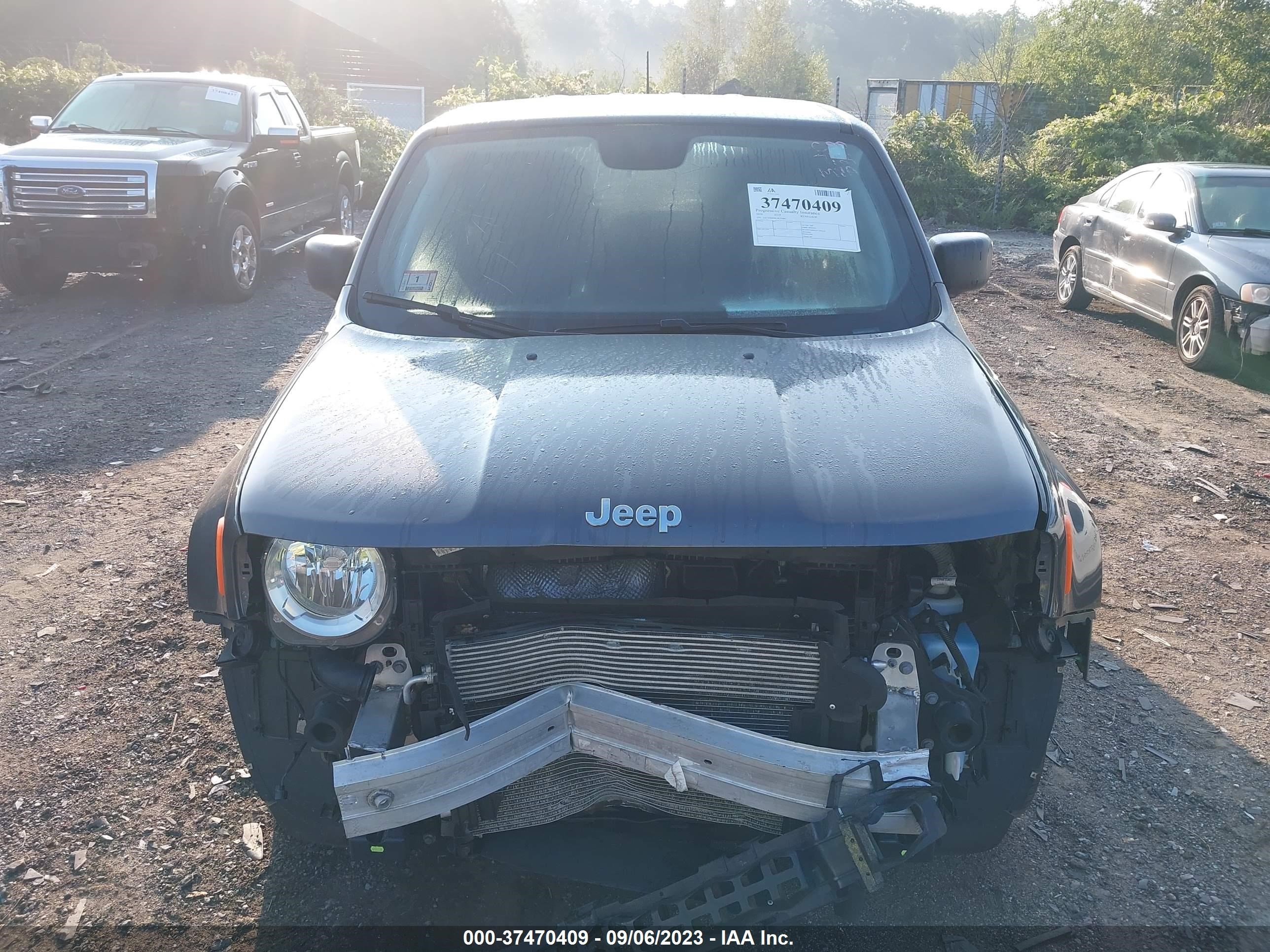 Photo 11 VIN: ZACNJBAB8LPL95880 - JEEP RENEGADE 