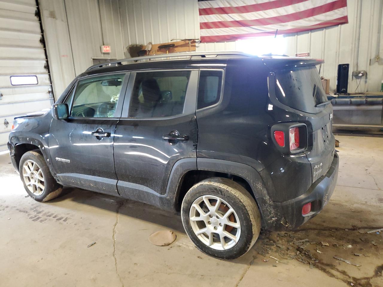 Photo 1 VIN: ZACNJBBB0KPK74595 - JEEP RENEGADE 