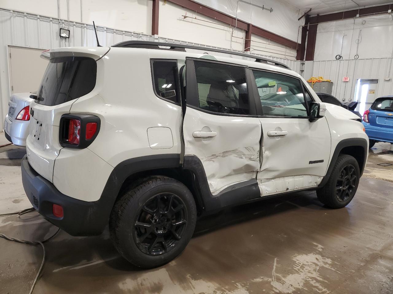 Photo 2 VIN: ZACNJBBB1LPK97871 - JEEP RENEGADE 