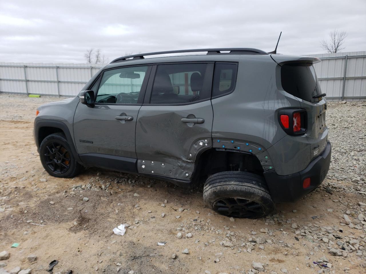 Photo 1 VIN: ZACNJBBB3LPL51767 - JEEP RENEGADE 