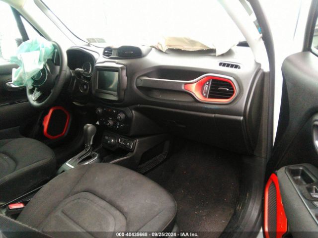 Photo 4 VIN: ZACNJBBB4LPM09319 - JEEP RENEGADE 