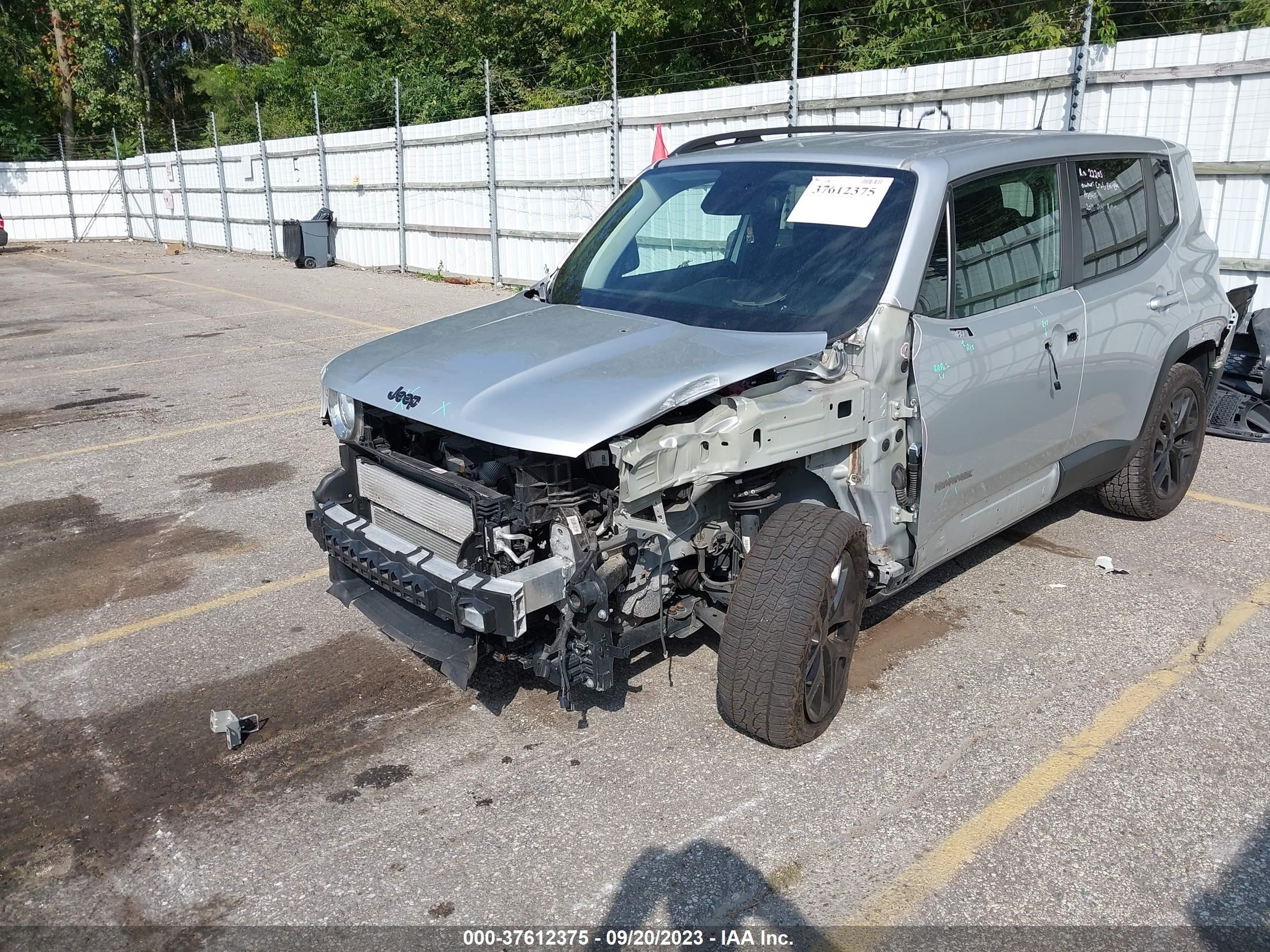 Photo 5 VIN: ZACNJBBB9KPJ90923 - JEEP RENEGADE 