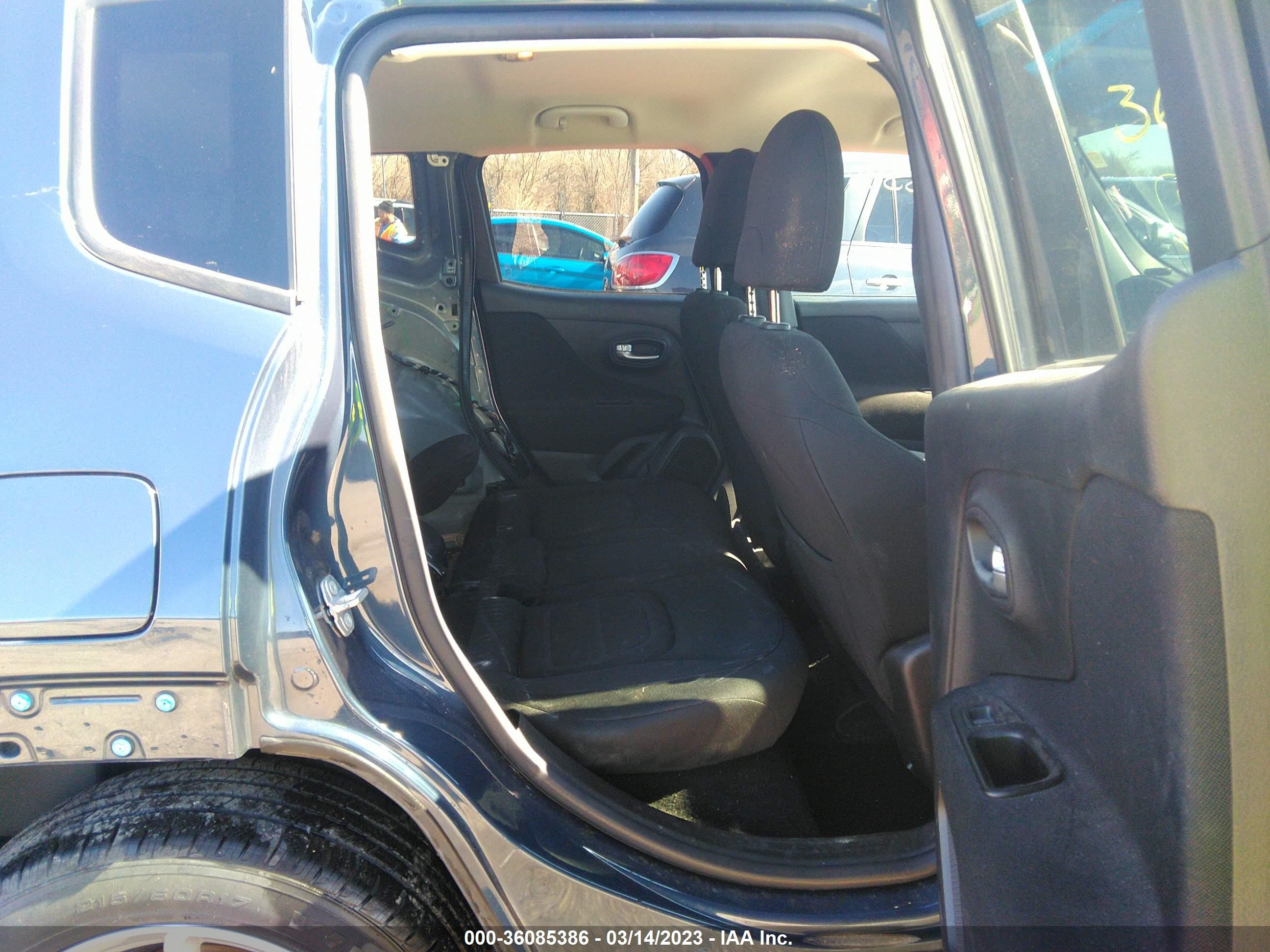 Photo 7 VIN: ZACNJBBB9LPL28302 - JEEP RENEGADE 