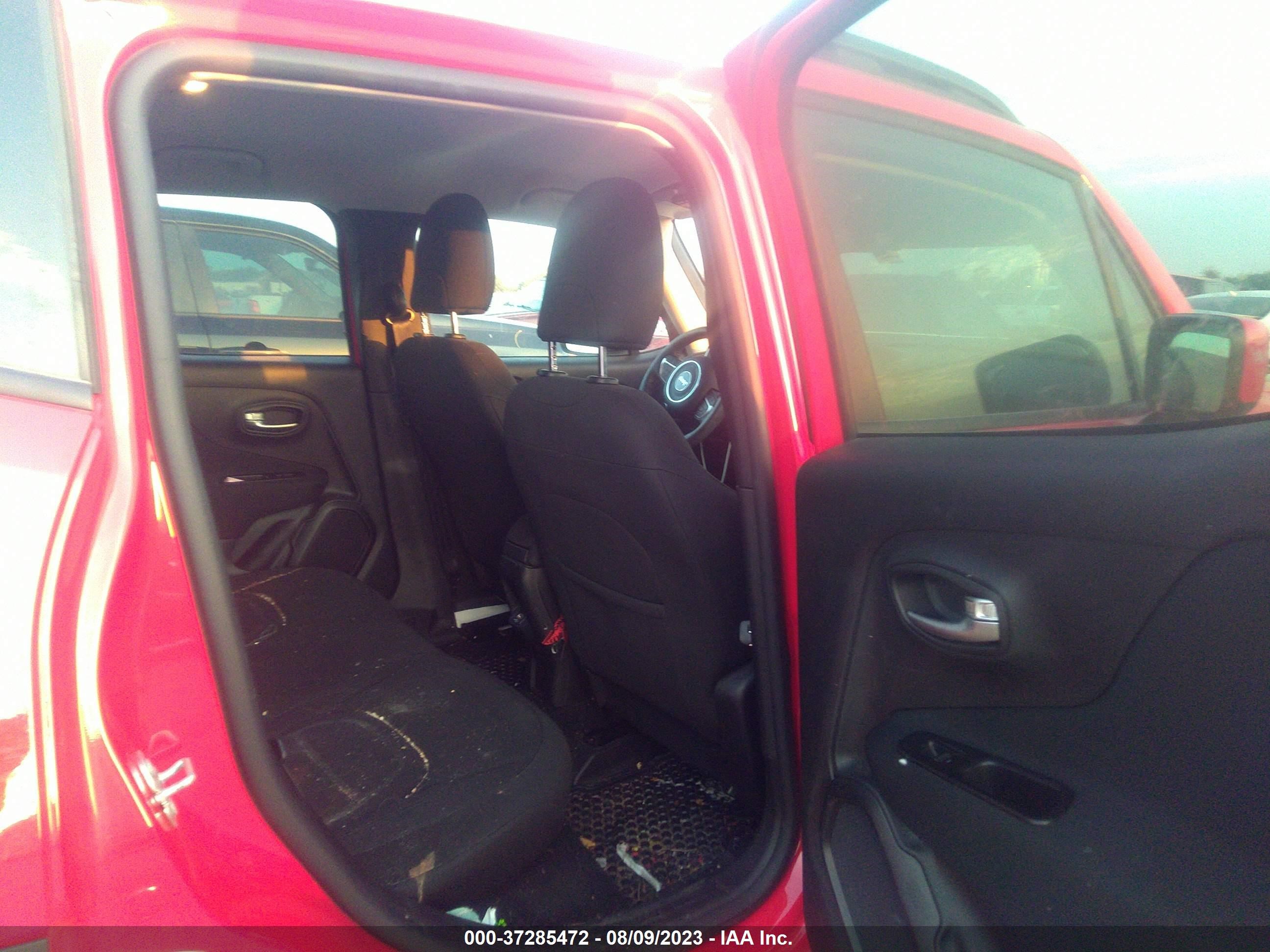 Photo 7 VIN: ZACNJBBBXLPL46856 - JEEP RENEGADE 