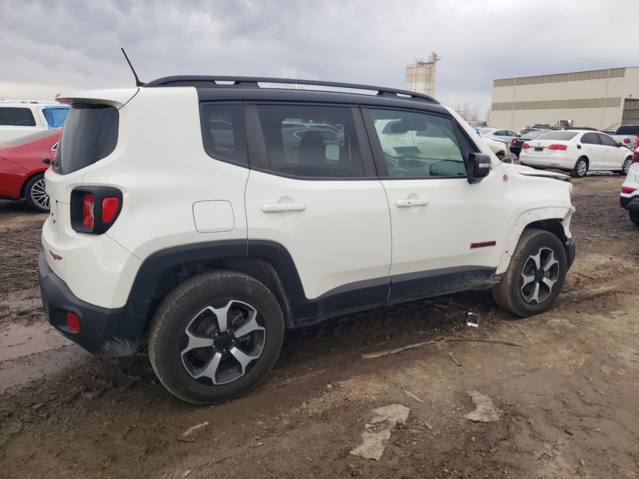 Photo 2 VIN: ZACNJBC12KPJ96777 - JEEP RENEGADE 