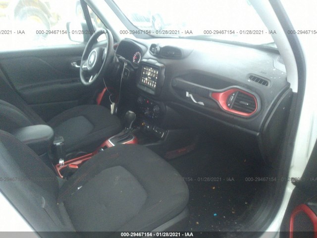 Photo 4 VIN: ZACNJBC12KPK08586 - JEEP RENEGADE 