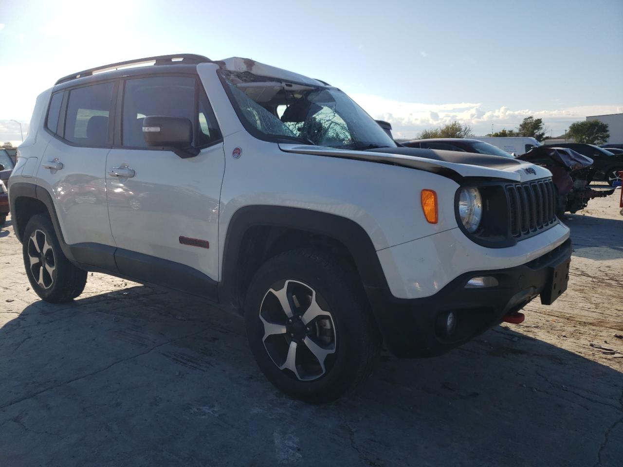 Photo 3 VIN: ZACNJBC12KPK26912 - JEEP RENEGADE 