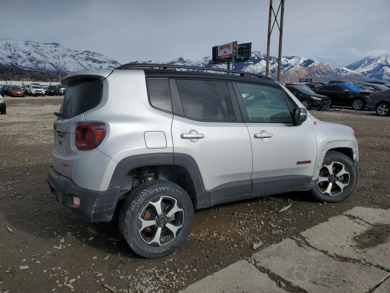 Photo 2 VIN: ZACNJBC14KPJ95257 - JEEP RENEGADE 