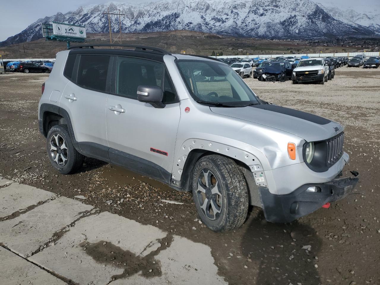 Photo 3 VIN: ZACNJBC14KPJ95257 - JEEP RENEGADE 