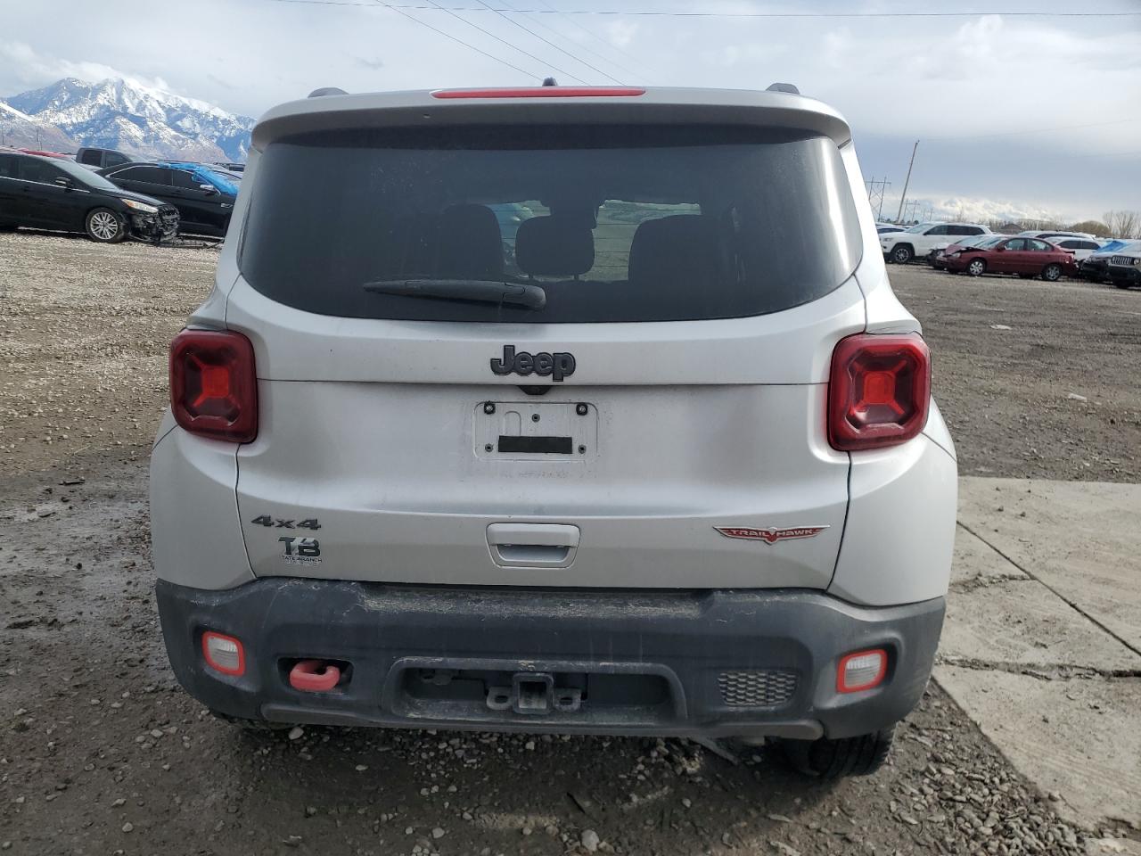 Photo 5 VIN: ZACNJBC14KPJ95257 - JEEP RENEGADE 