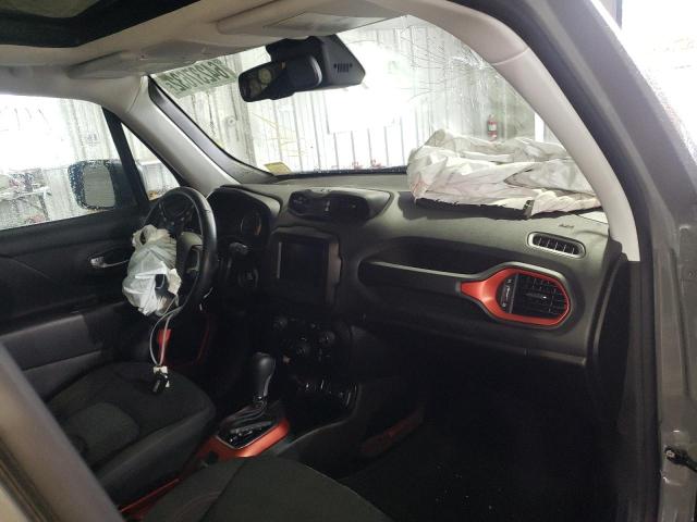 Photo 8 VIN: ZACNJBC16LPL85157 - JEEP RENEGADE T 