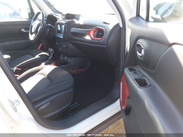 Photo 4 VIN: ZACNJBC18KPK08379 - JEEP RENEGADE 