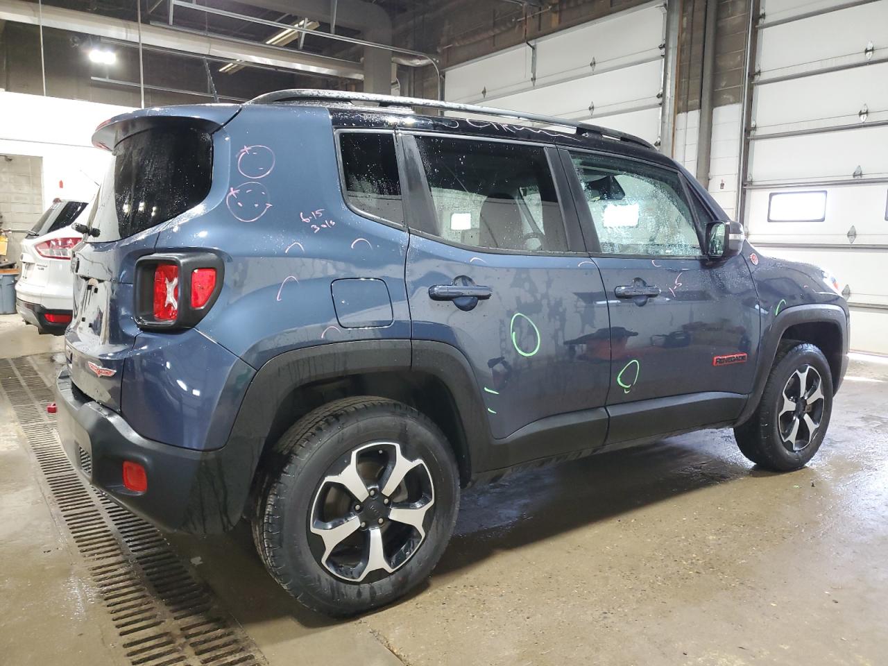 Photo 2 VIN: ZACNJBC1XLPL98218 - JEEP RENEGADE 