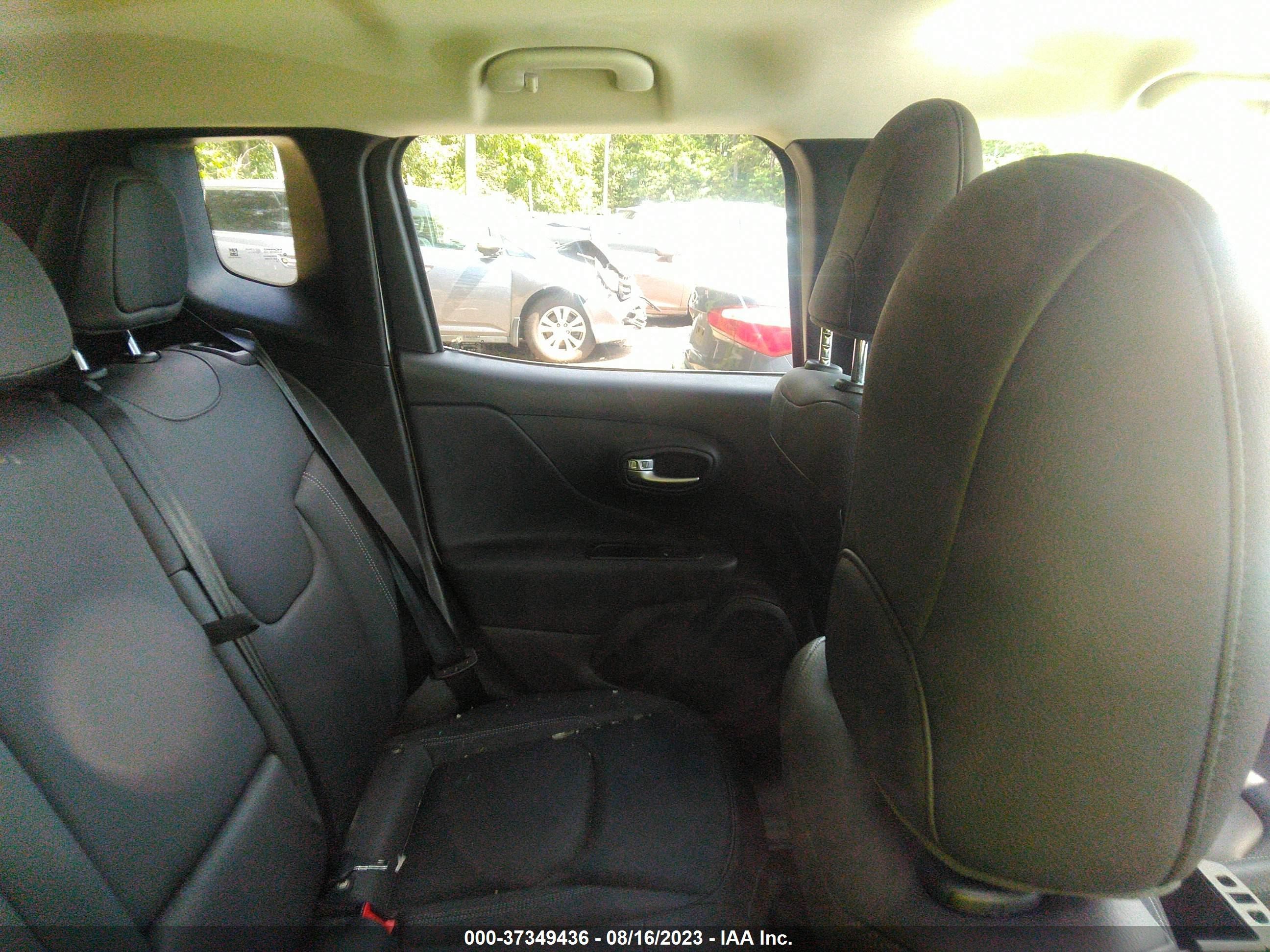 Photo 7 VIN: ZACNJBD16LPL98392 - JEEP RENEGADE 