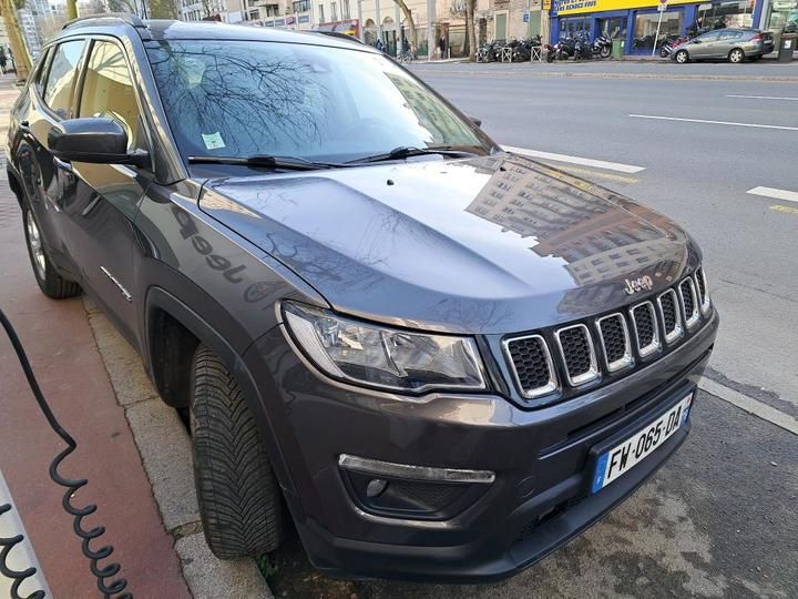 Photo 4 VIN: ZACNJCB10LPR18224 - 31 JEEP COMPASS 