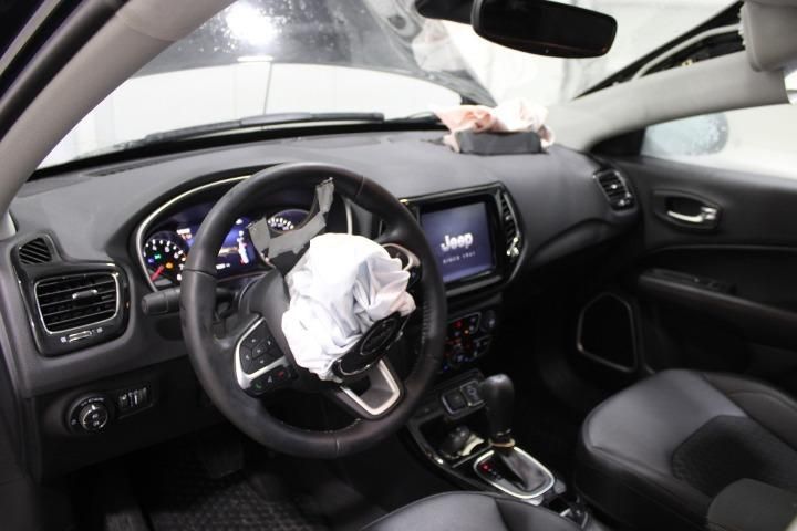 Photo 9 VIN: ZACNJCC13LPR38093 - JEEP COMPASS SUV 