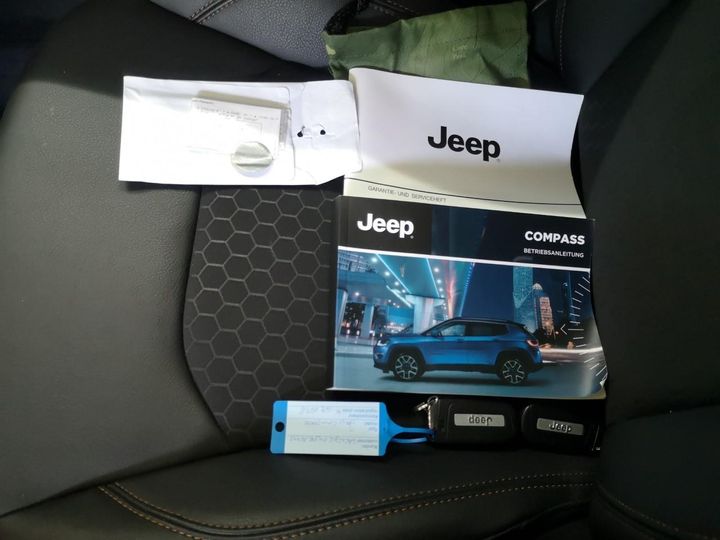 Photo 11 VIN: ZACNJCC14LPR16751 - JEEP COMPASS 