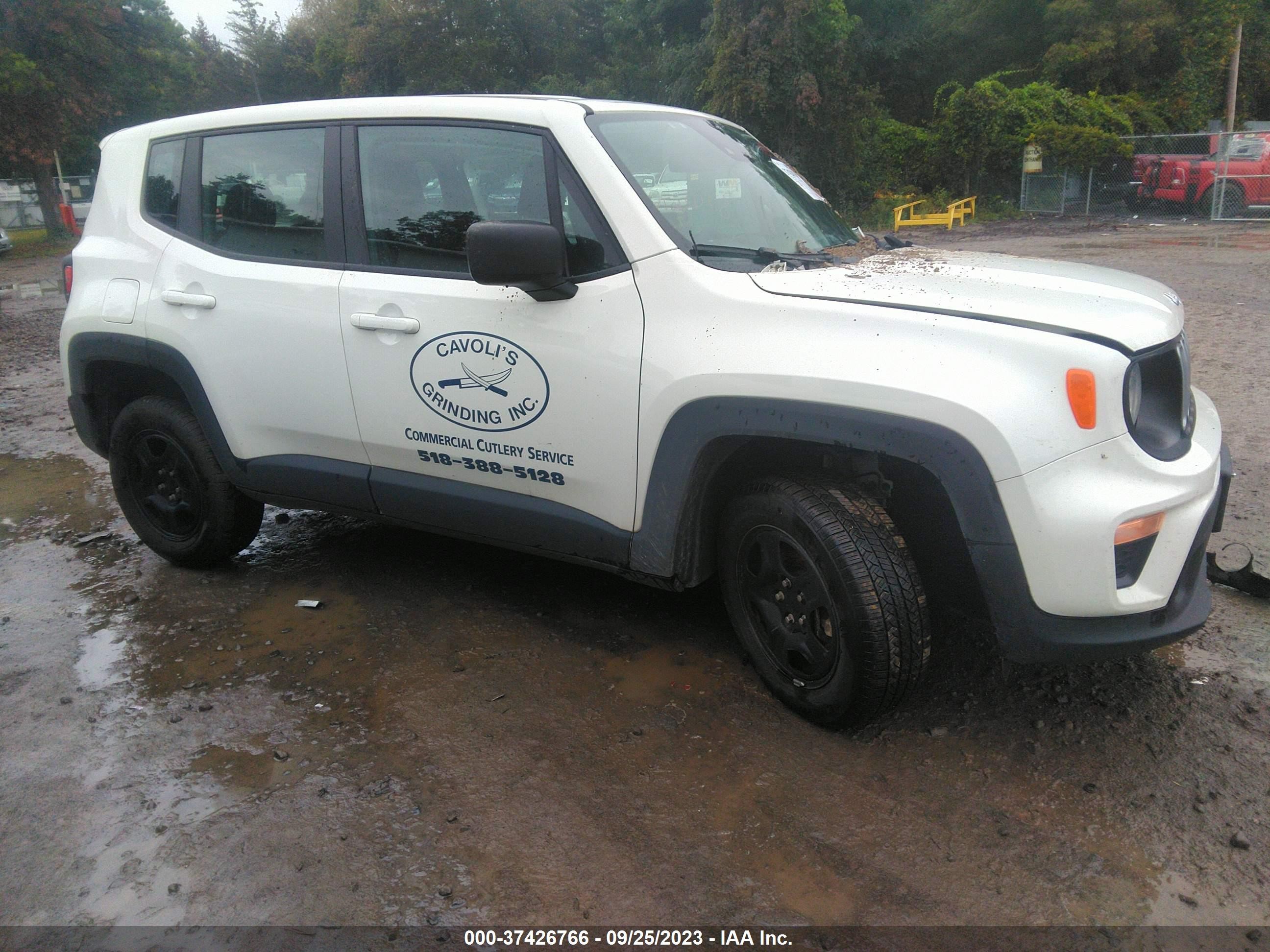 Photo 12 VIN: ZACNJDA10NPN78146 - JEEP RENEGADE 