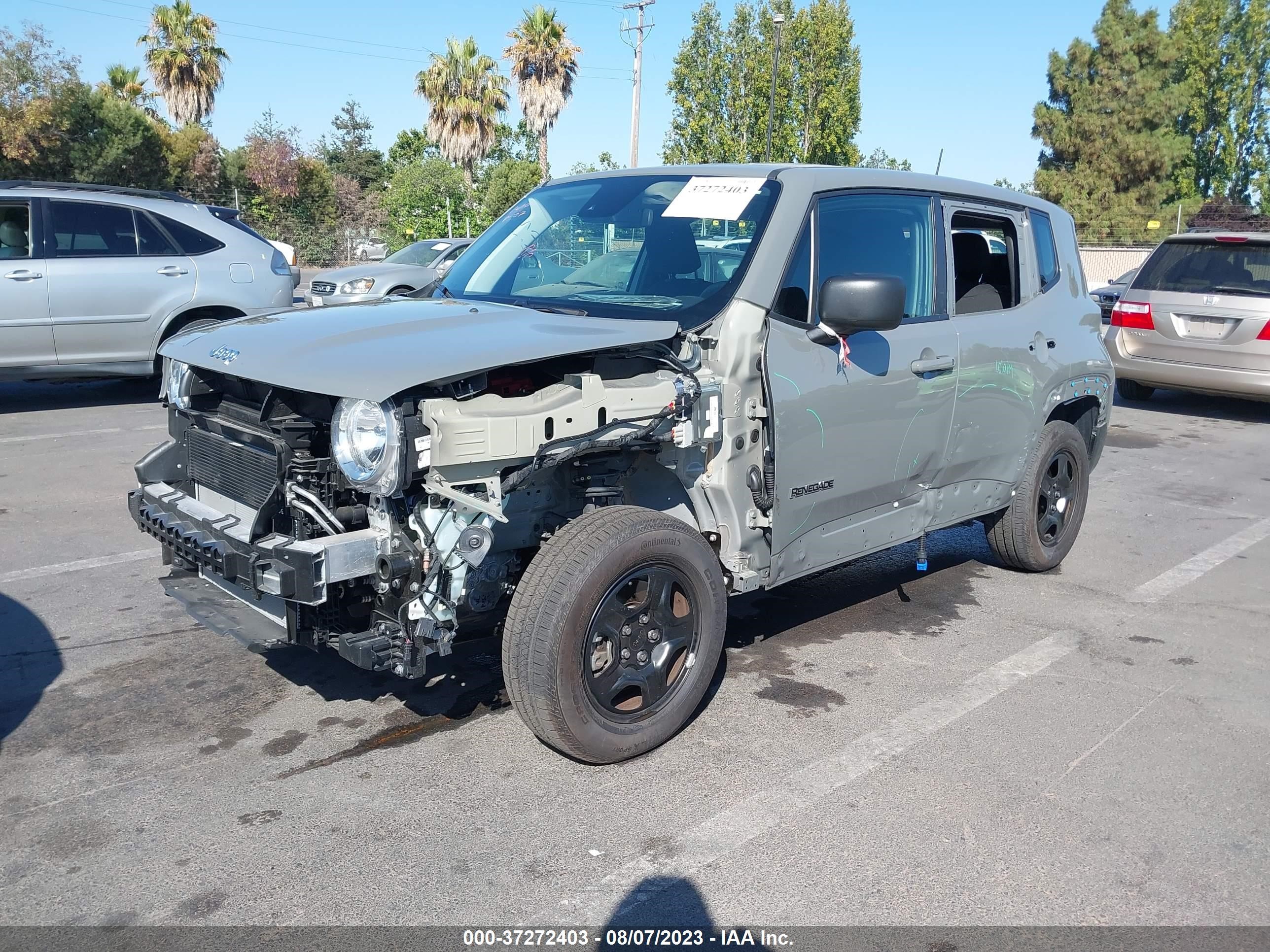 Photo 1 VIN: ZACNJDA11NPN60688 - JEEP RENEGADE 