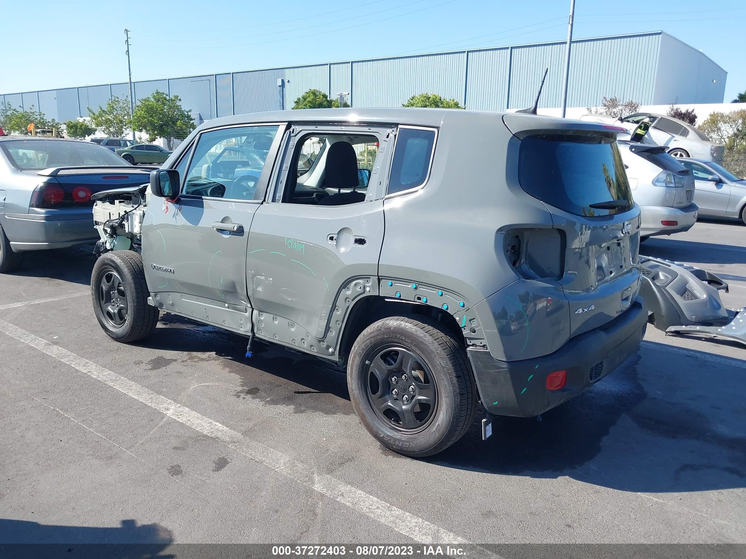 Photo 2 VIN: ZACNJDA11NPN60688 - JEEP RENEGADE 