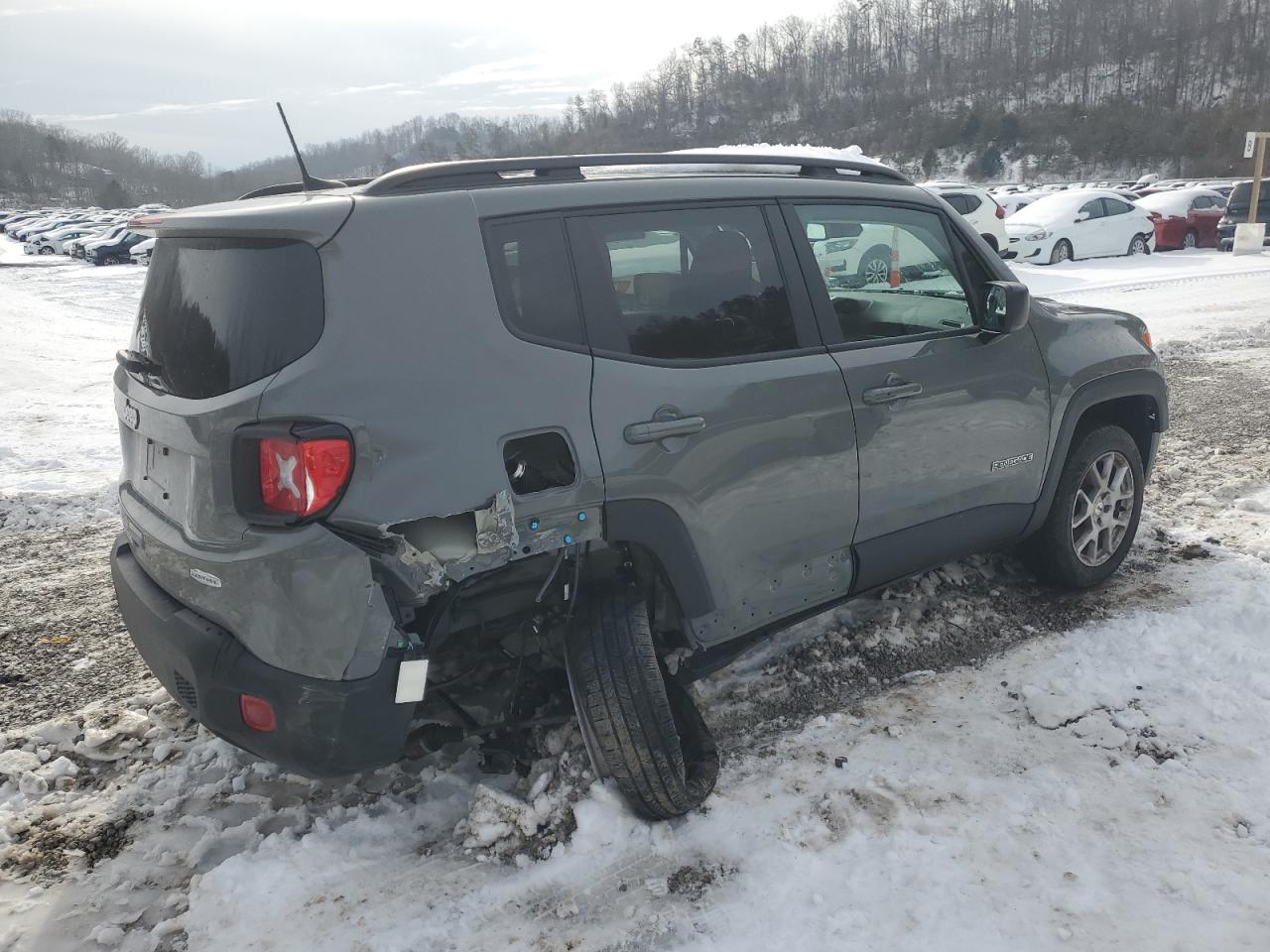 Photo 2 VIN: ZACNJDB10NPN63158 - JEEP RENEGADE 