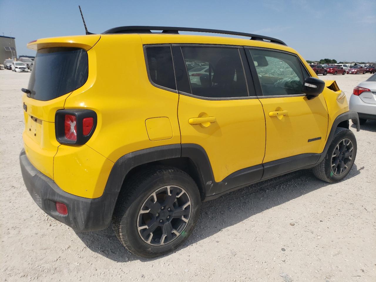 Photo 2 VIN: ZACNJDB12PPP57404 - JEEP RENEGADE 