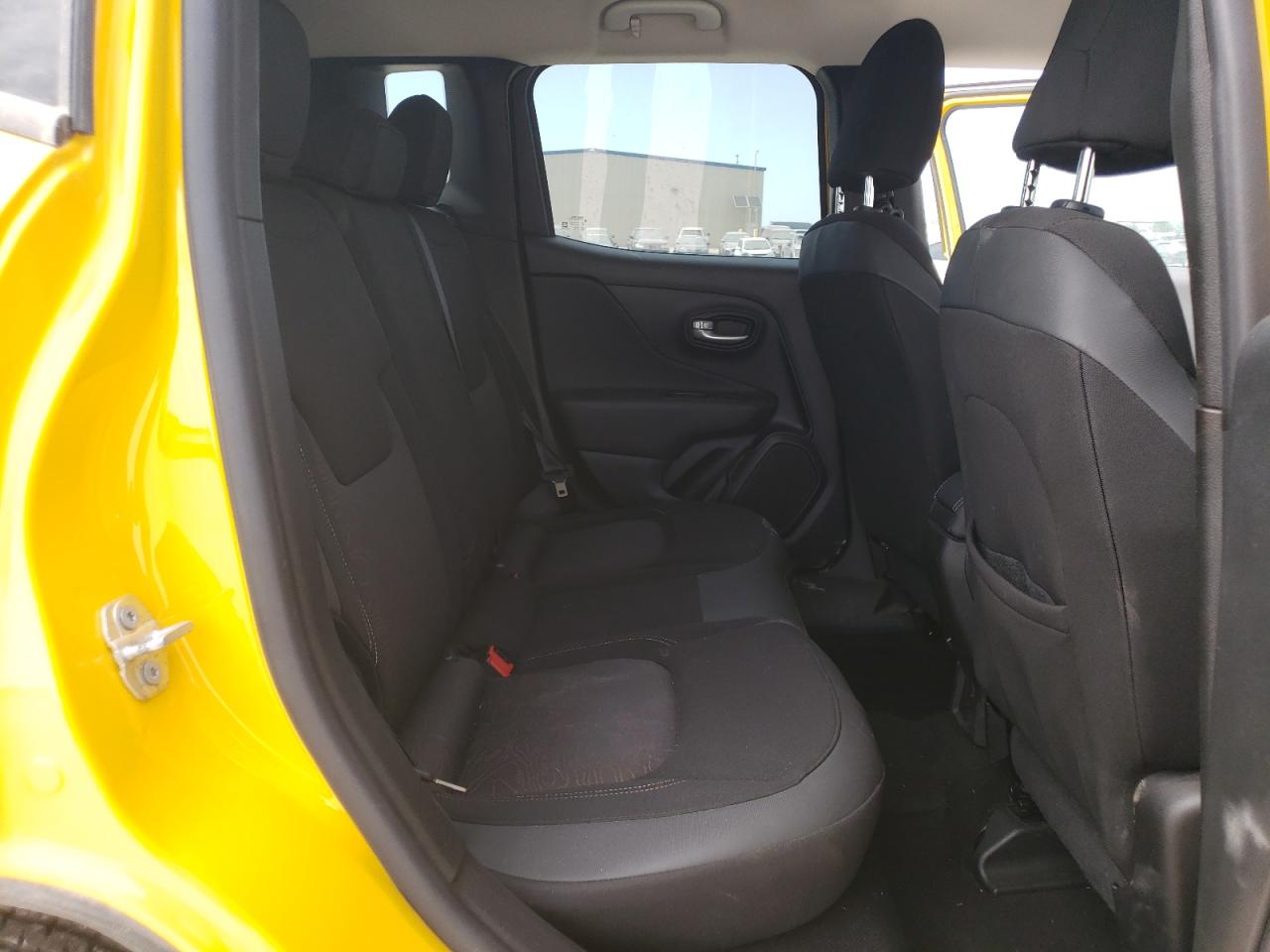 Photo 9 VIN: ZACNJDB12PPP57404 - JEEP RENEGADE 