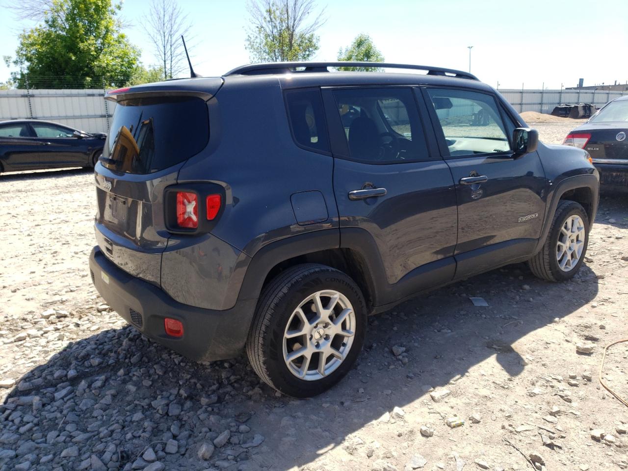 Photo 2 VIN: ZACNJDB14PPP62166 - JEEP RENEGADE 