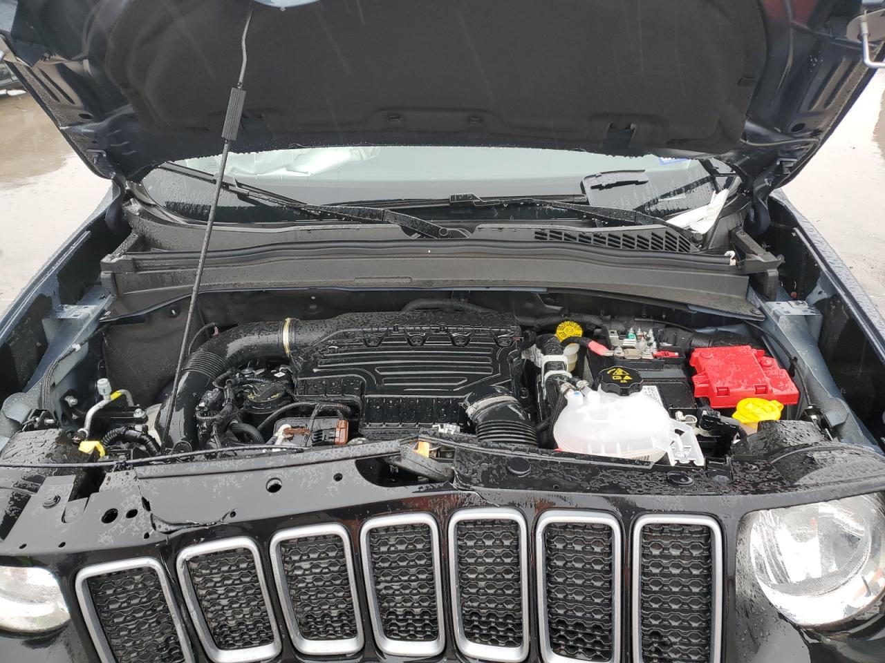 Photo 10 VIN: ZACNJDB18PPP42423 - JEEP RENEGADE 