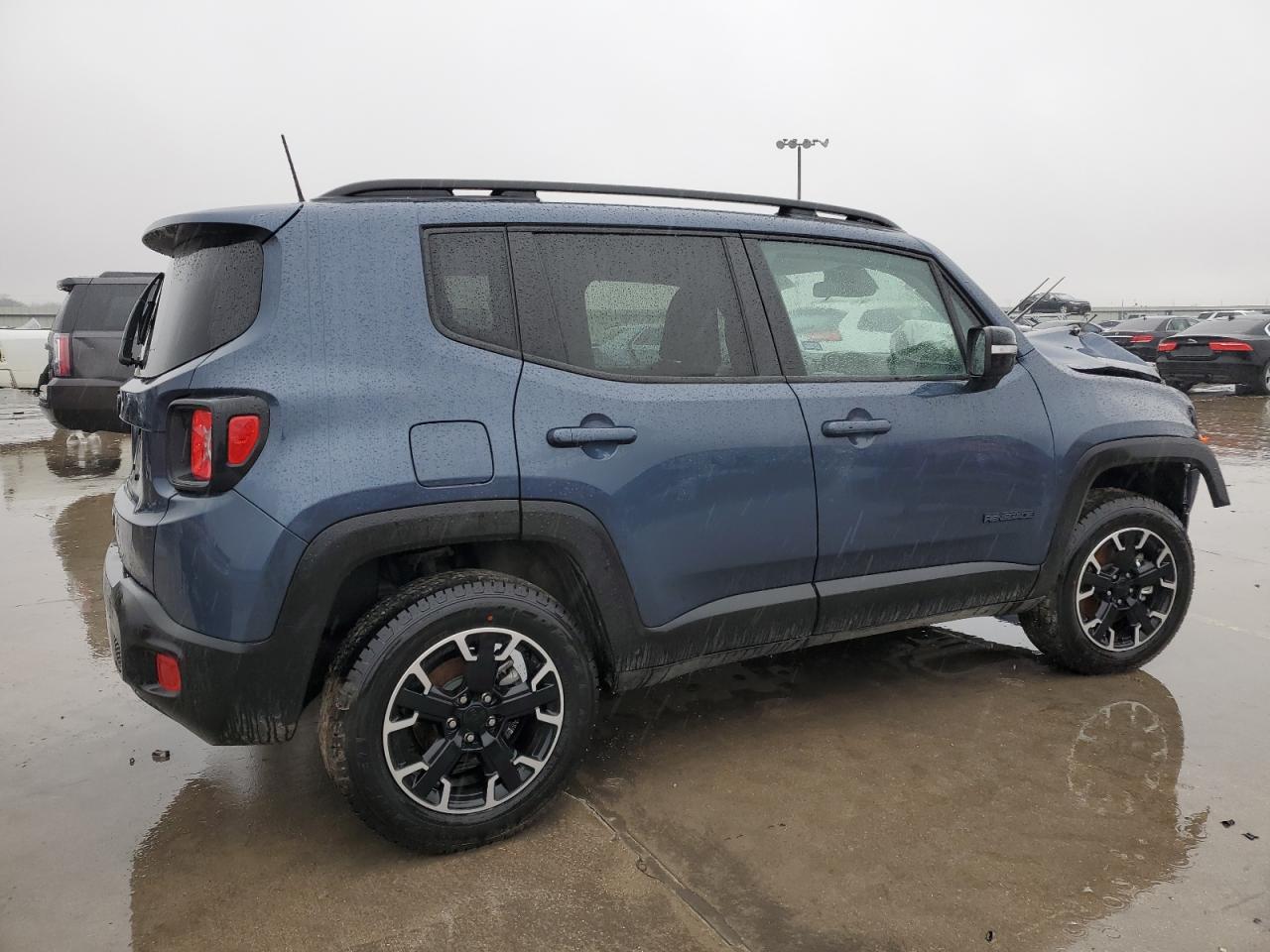 Photo 2 VIN: ZACNJDB18PPP42423 - JEEP RENEGADE 