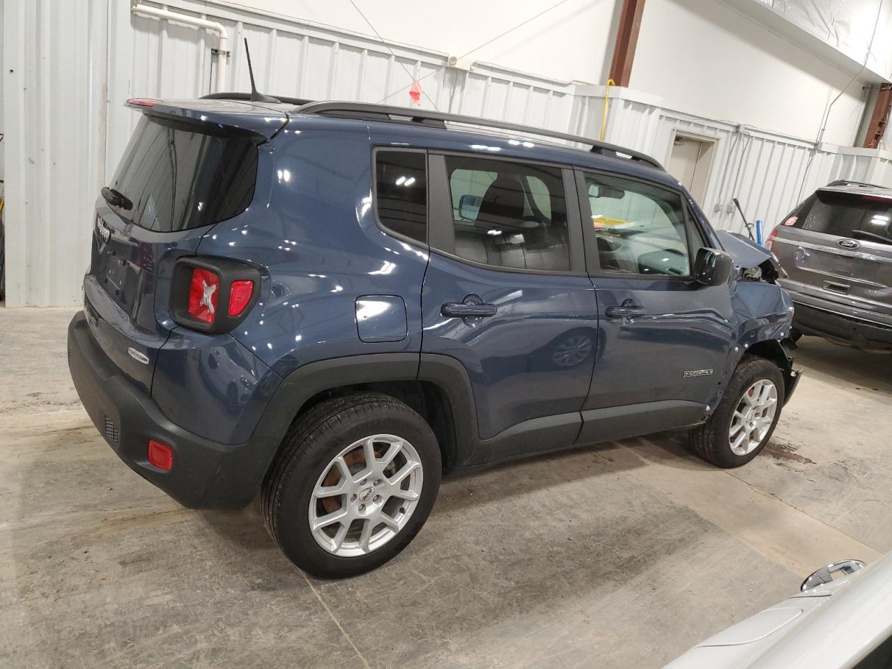 Photo 2 VIN: ZACNJDB19NPN45127 - JEEP RENEGADE 