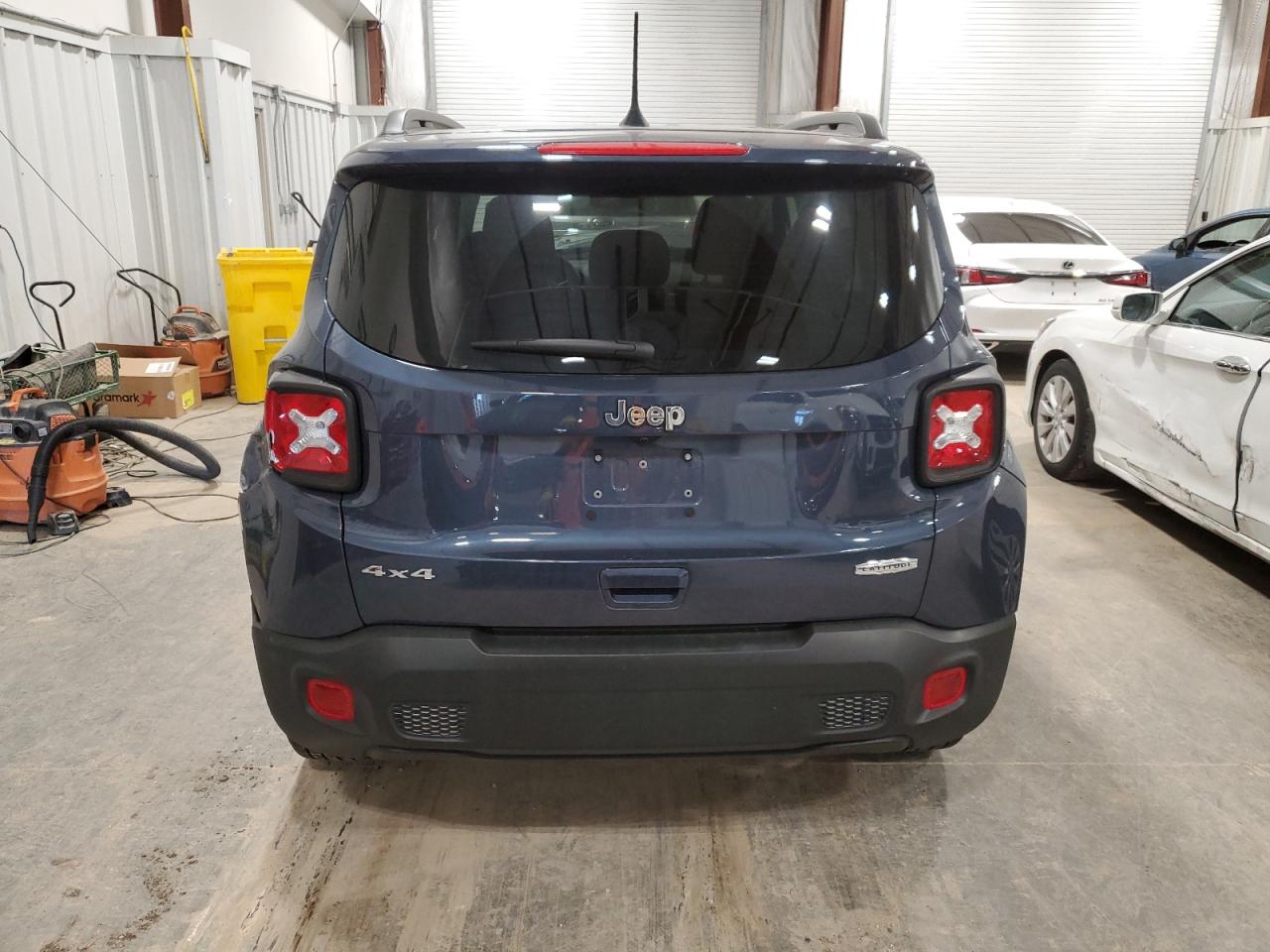 Photo 5 VIN: ZACNJDB19NPN45127 - JEEP RENEGADE 