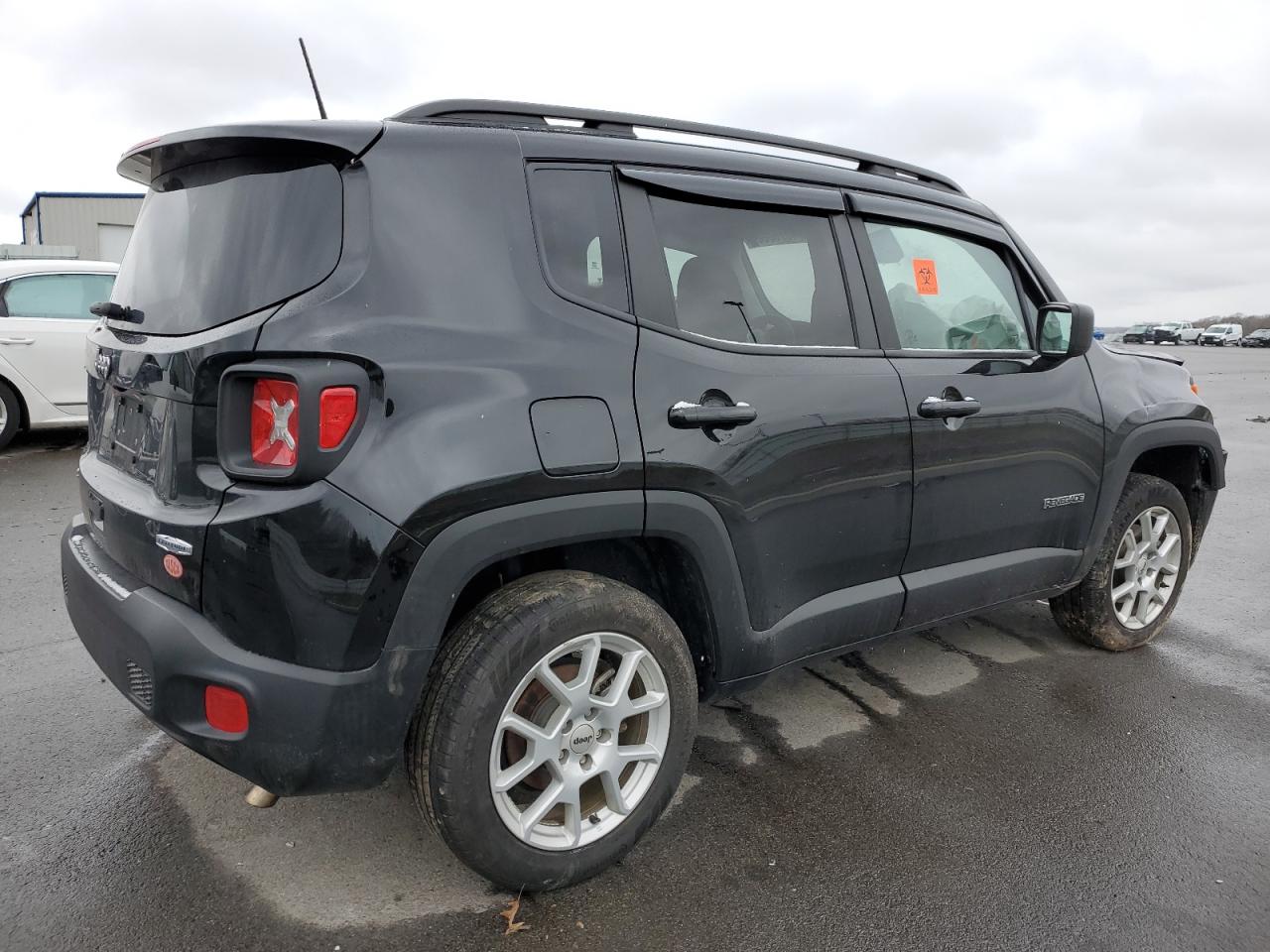 Photo 2 VIN: ZACNJDB19NPN66088 - JEEP RENEGADE 