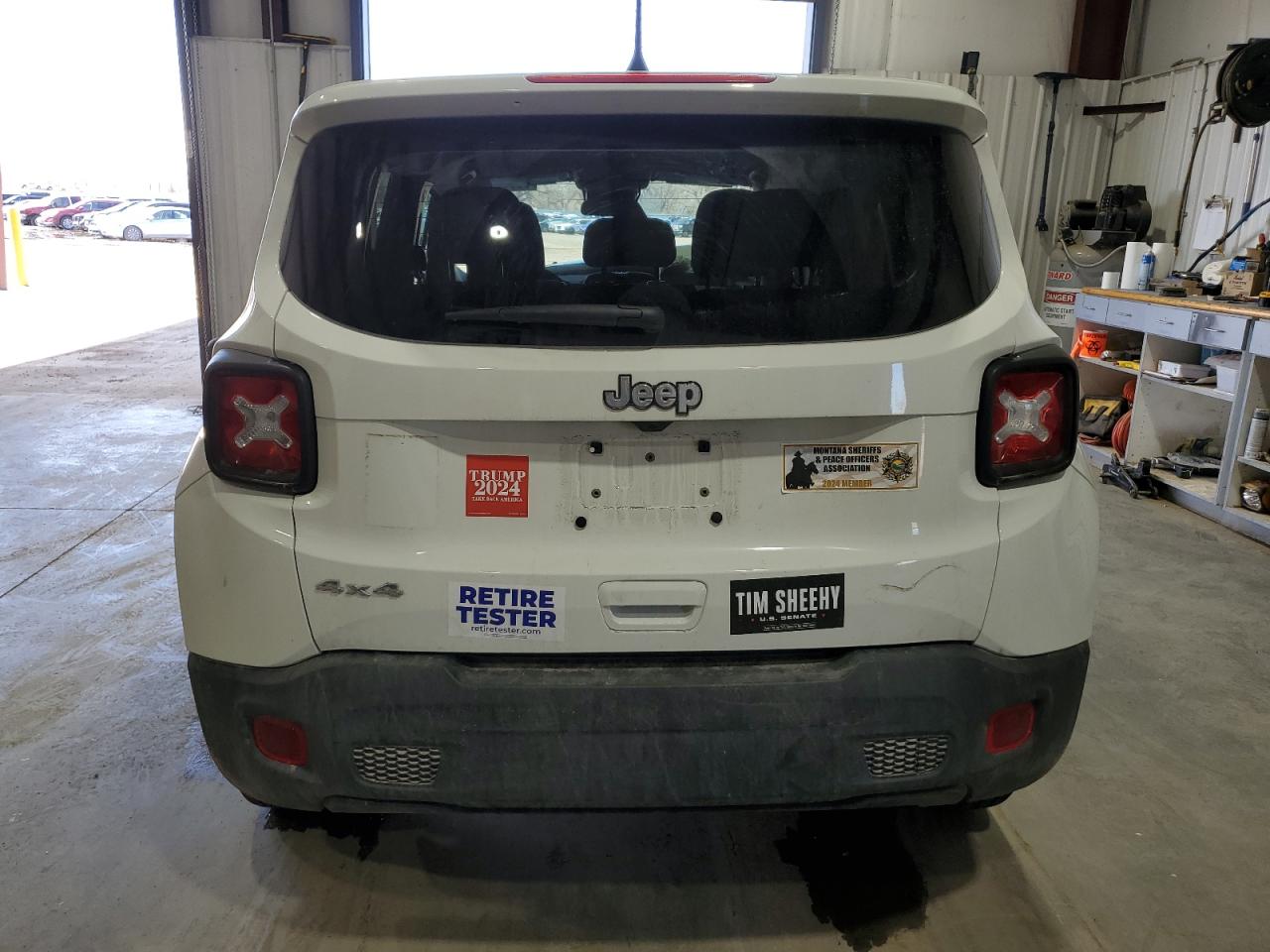 Photo 5 VIN: ZACNJDB1XPPP36817 - JEEP RENEGADE 