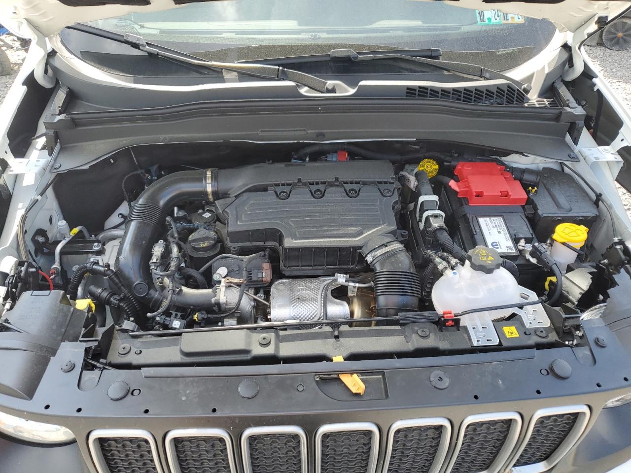 Photo 11 VIN: ZACNJDB1XPPP61295 - JEEP RENEGADE 