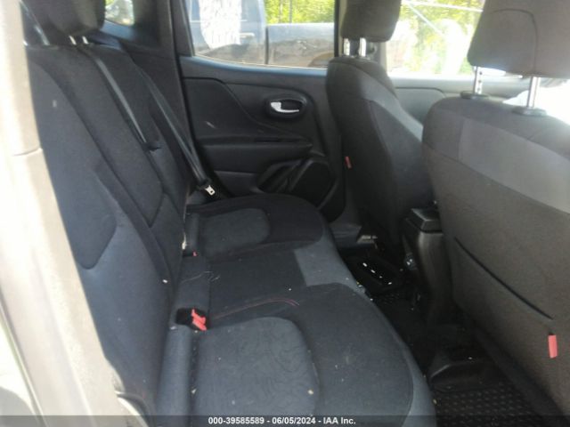 Photo 7 VIN: ZACNJDC13NPN62567 - JEEP RENEGADE 