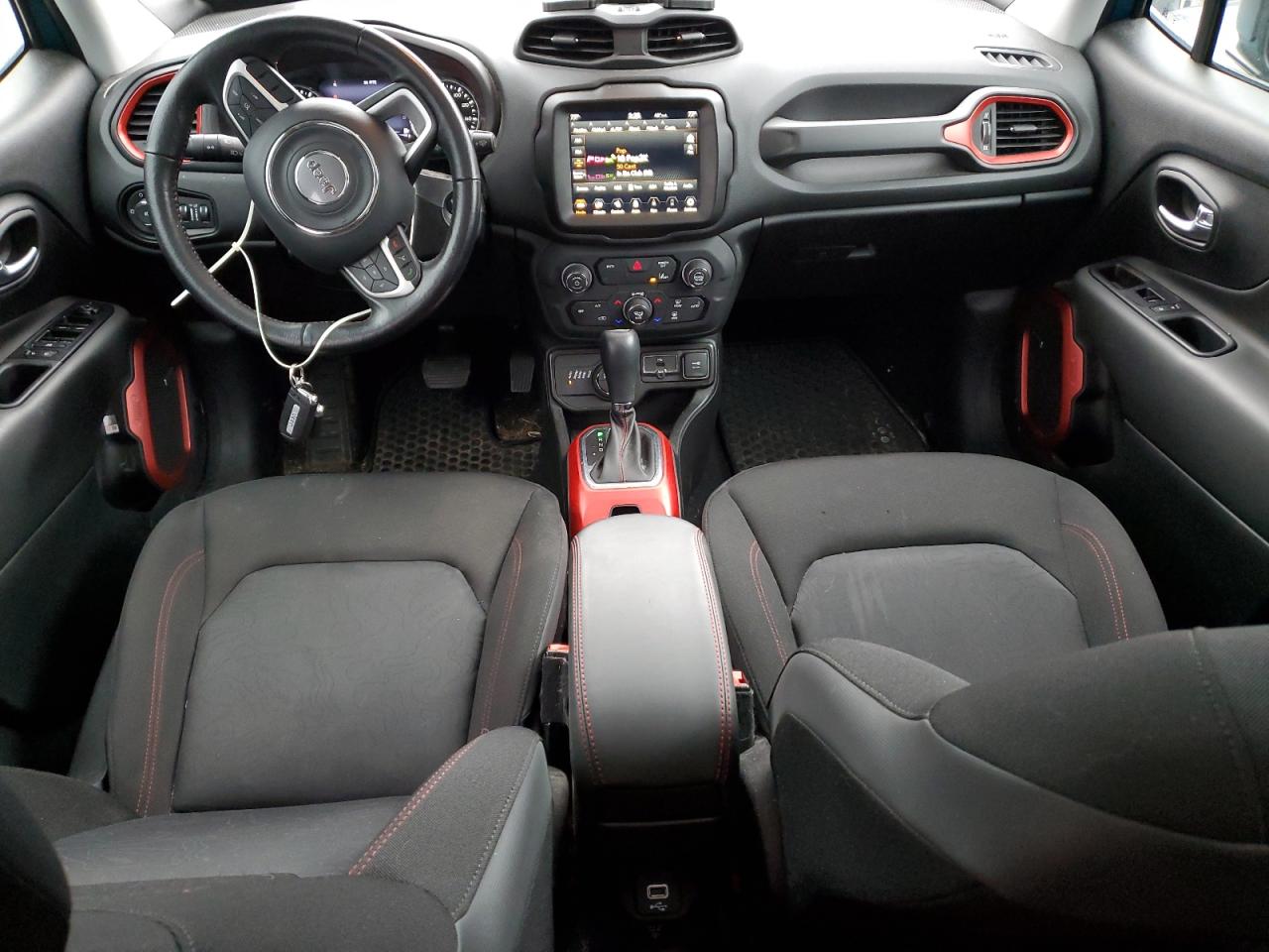 Photo 7 VIN: ZACNJDC16MPM70545 - JEEP RENEGADE 