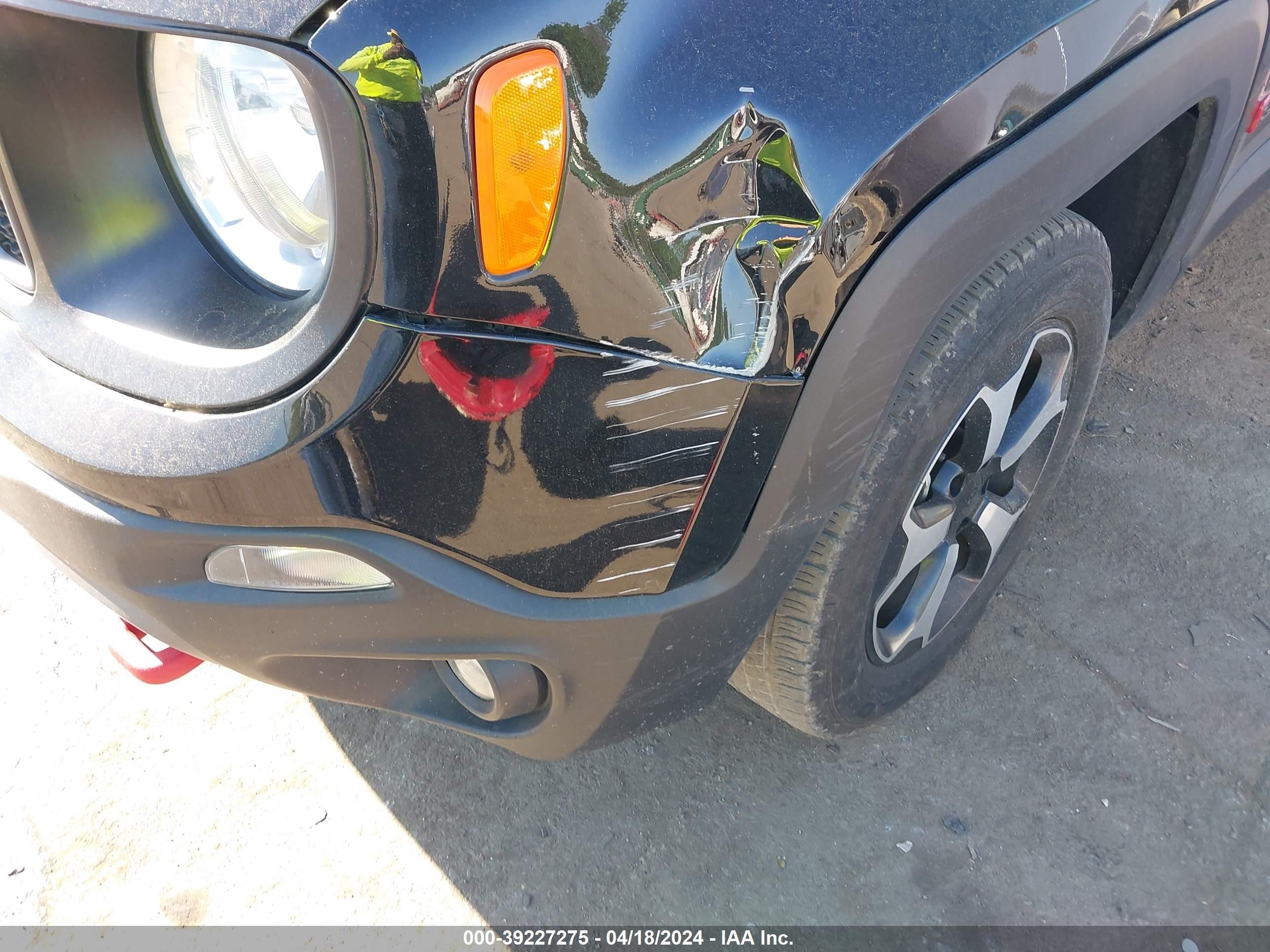 Photo 5 VIN: ZACNJDC16NPN71215 - JEEP RENEGADE 