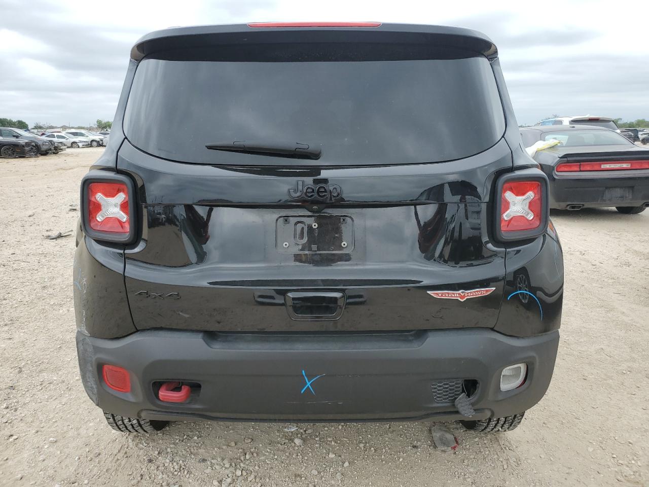 Photo 5 VIN: ZACNJDC1XPPP32717 - JEEP RENEGADE 